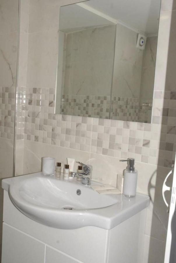 La Maison Di Greta Apartment Naples Luaran gambar